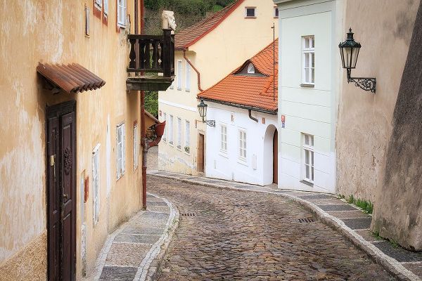 Jaynes Gallery 아티스트의 Europe-Czech Republic-Prague-Houses on cobblestone street작품입니다.